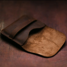 Load image into Gallery viewer, The Back Road Men&#39;s Leather Wallet: Interior
